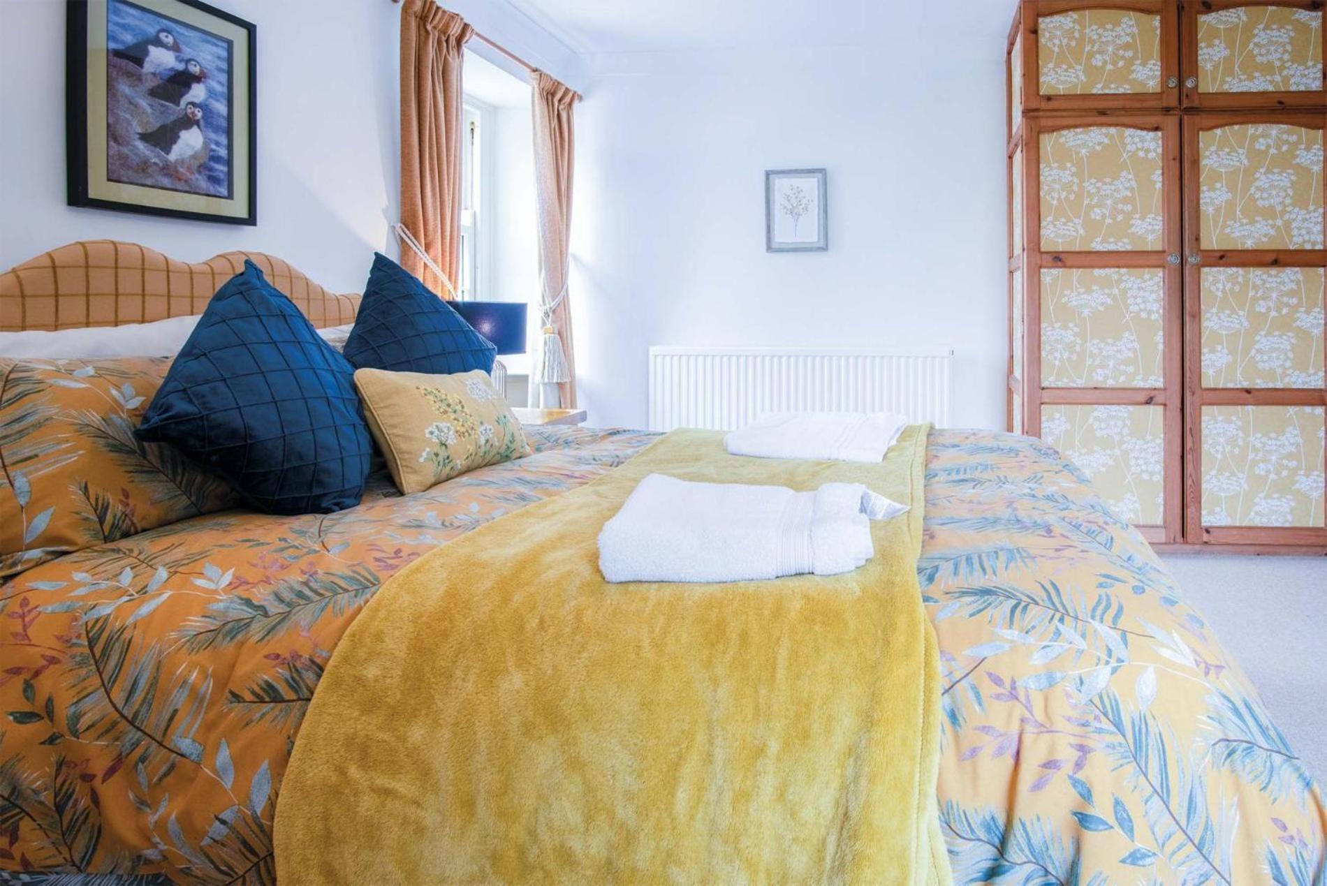 Hall House - 3 Bedroom Cottage - Saint Florence Esterno foto