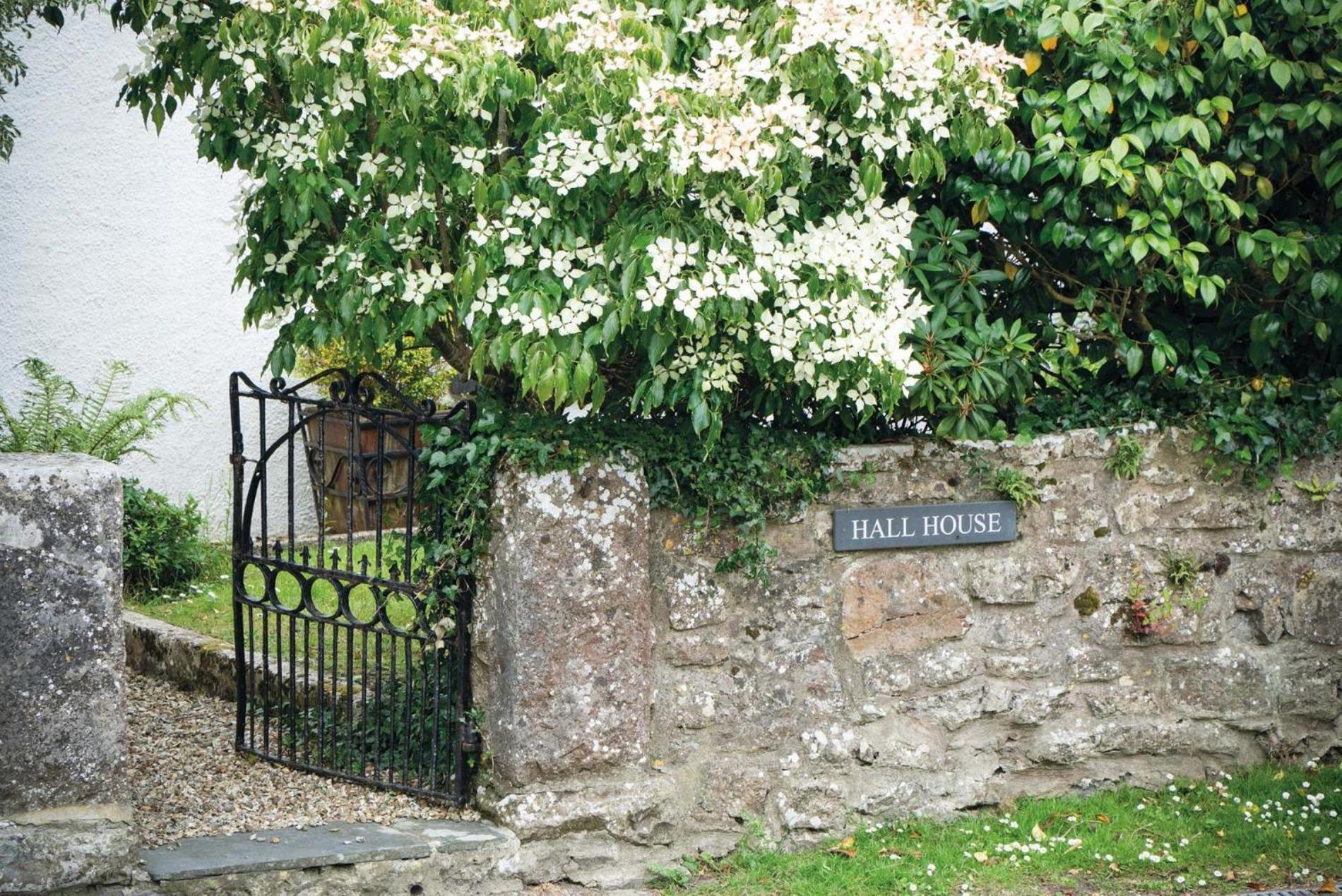 Hall House - 3 Bedroom Cottage - Saint Florence Esterno foto