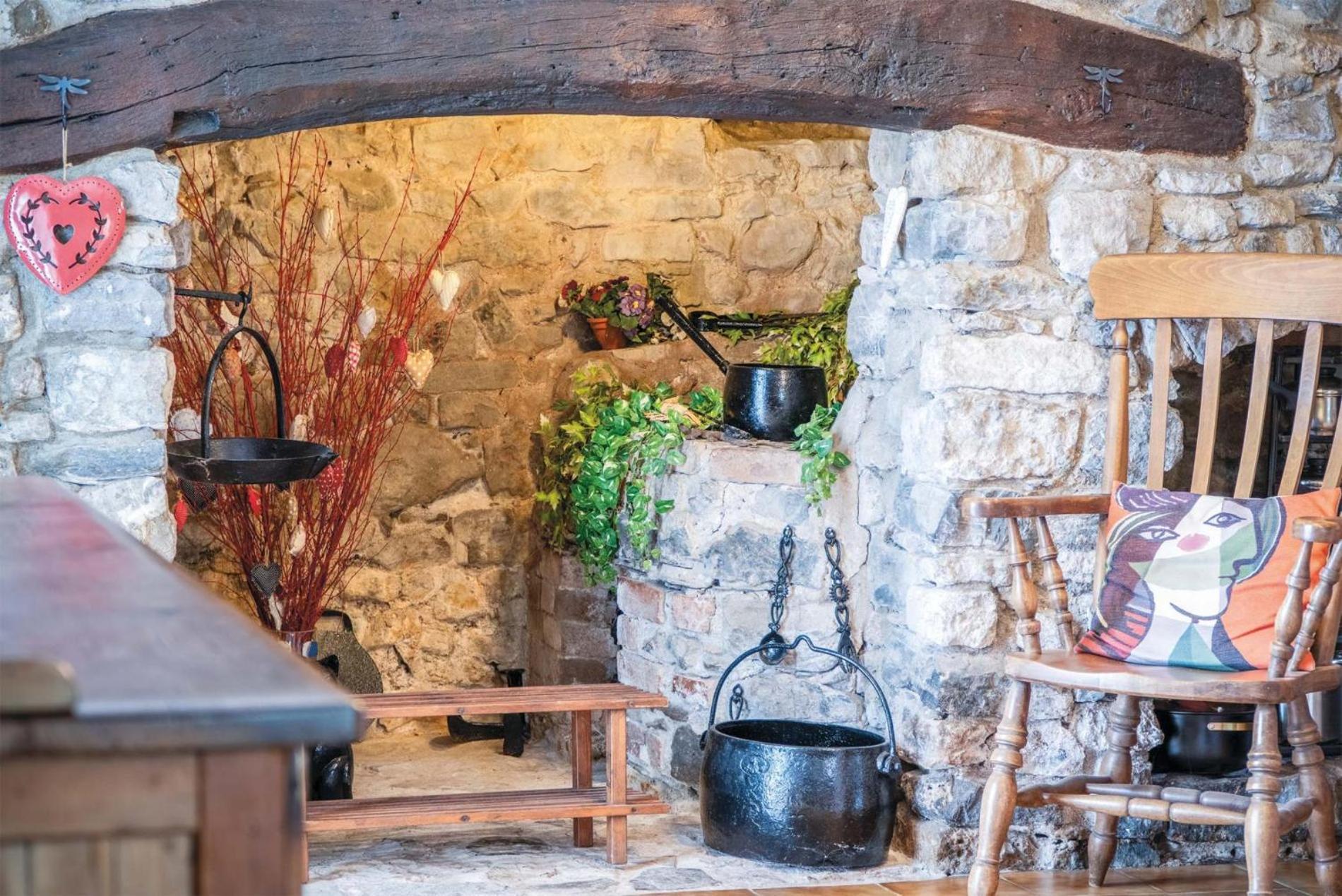 Hall House - 3 Bedroom Cottage - Saint Florence Esterno foto