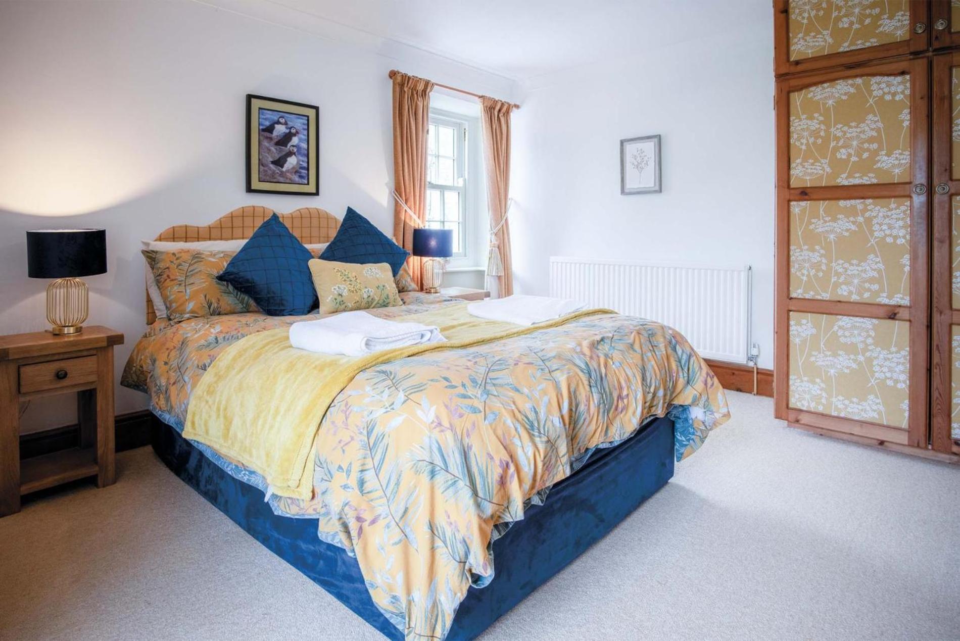 Hall House - 3 Bedroom Cottage - Saint Florence Esterno foto